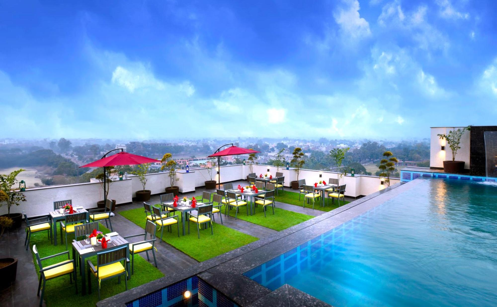Golden Tulip Agra Otel Agra  Dış mekan fotoğraf