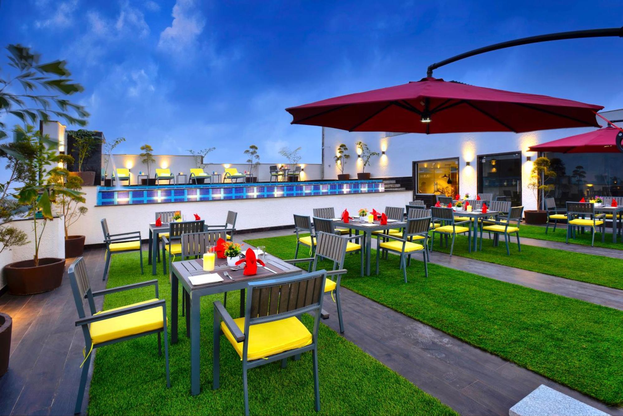 Golden Tulip Agra Otel Agra  Dış mekan fotoğraf