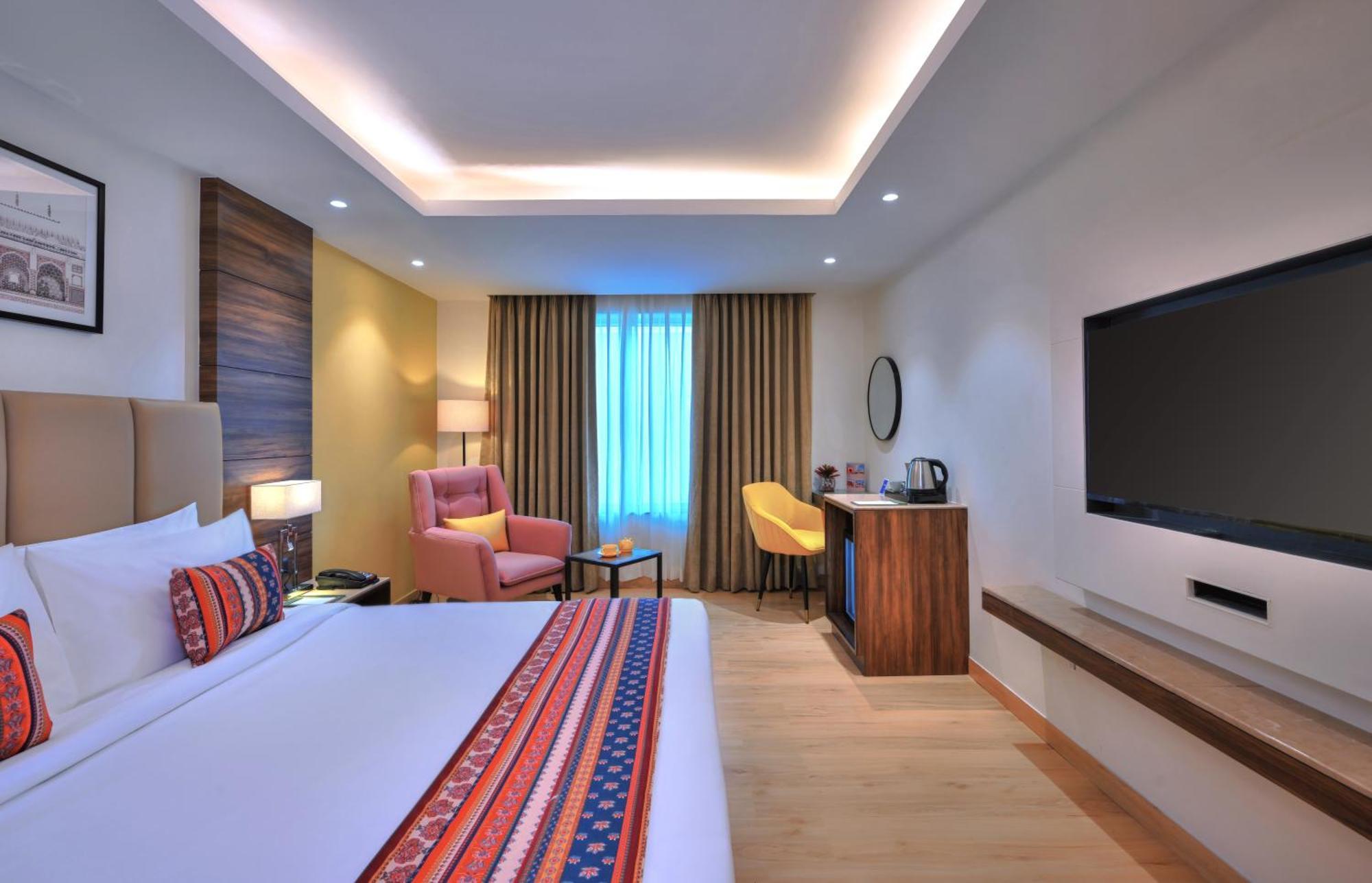 Golden Tulip Agra Otel Agra  Dış mekan fotoğraf