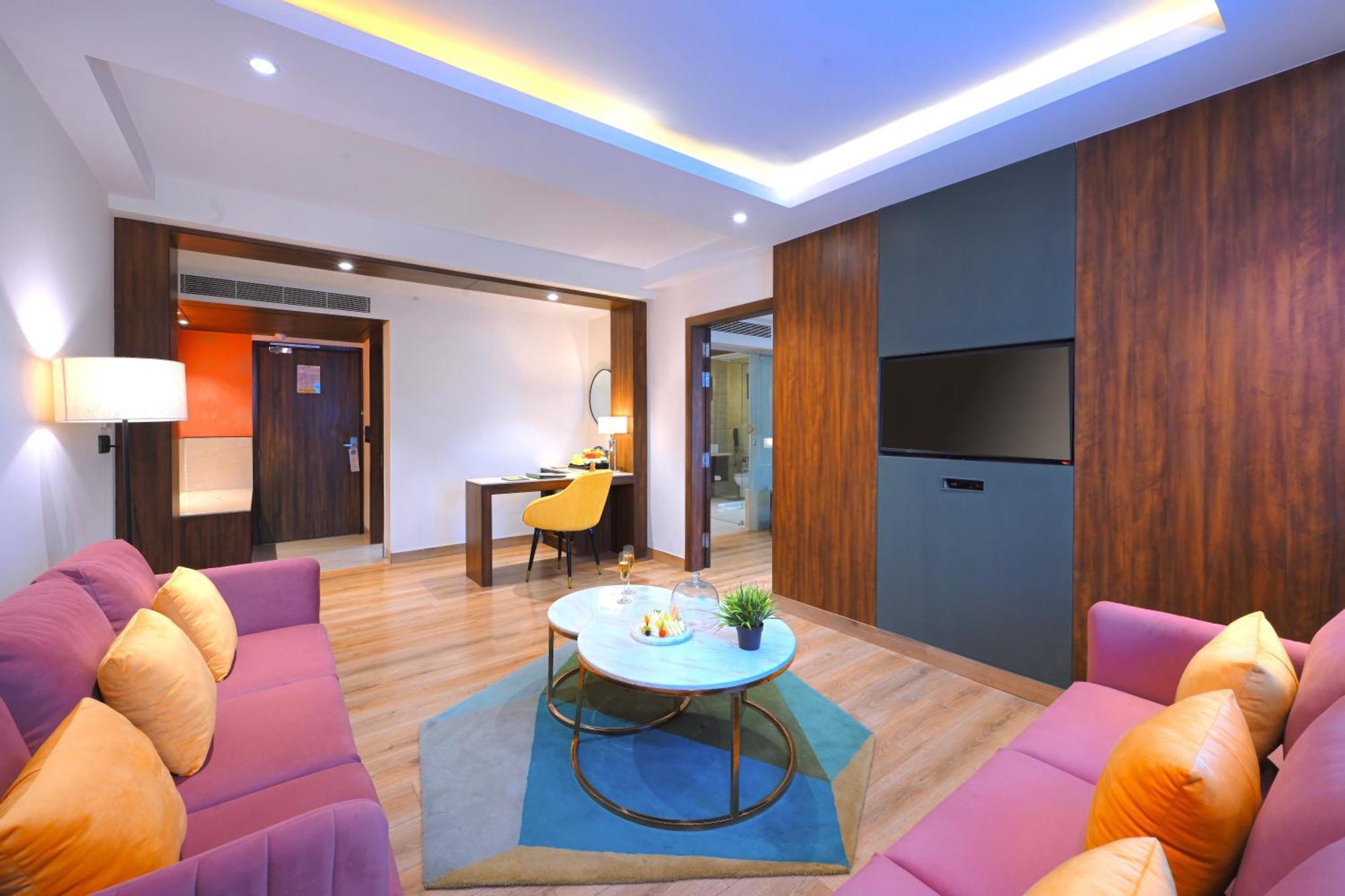 Golden Tulip Agra Otel Agra  Dış mekan fotoğraf